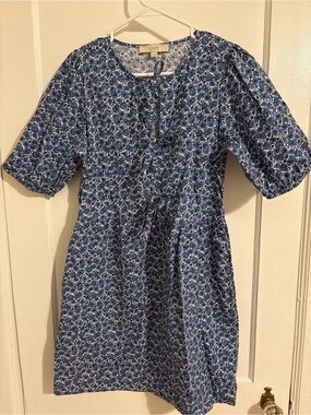 LOFT Blue and White Floral Tie-Neck Top